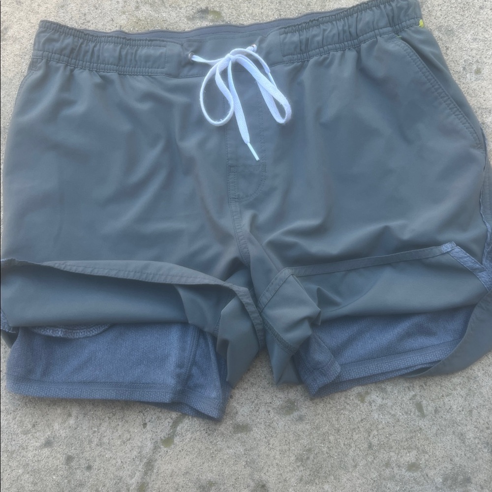 Vuori Men's Green Active Lined Workout Shorts Size L* - Picture 6 of 6